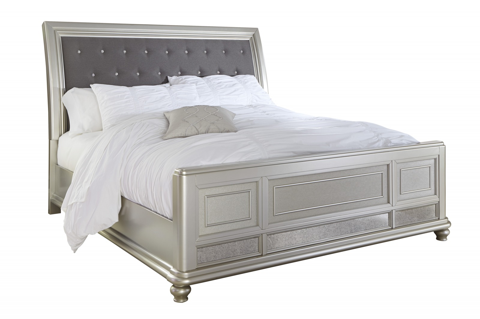 Gulta ar kristāliem King vai Queen size B650